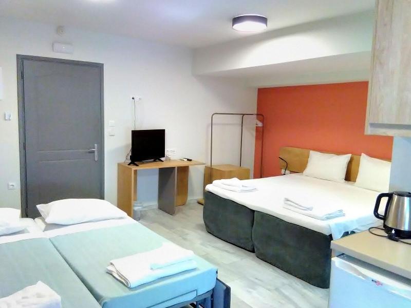 Chios City Inn Екстериор снимка