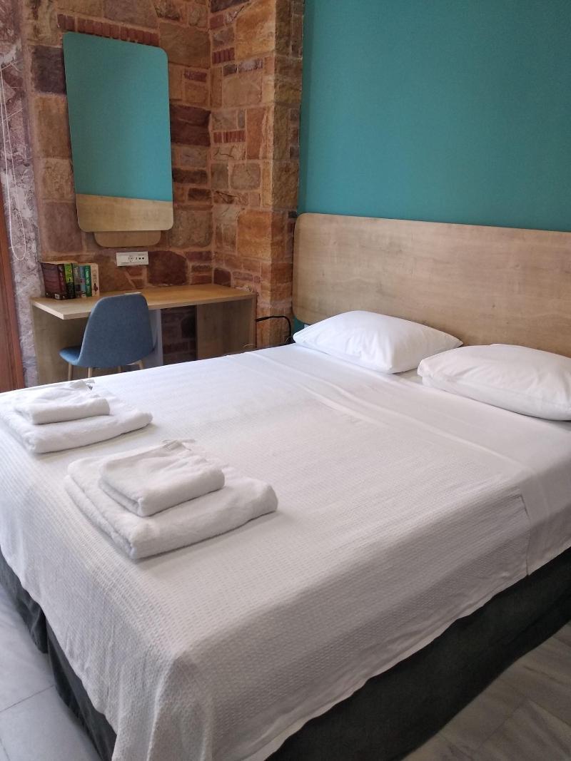 Chios City Inn Екстериор снимка