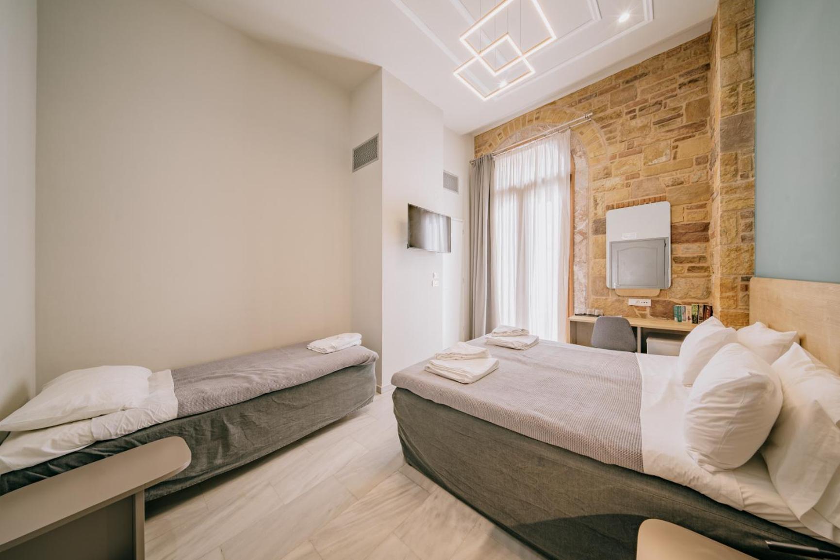 Chios City Inn Екстериор снимка