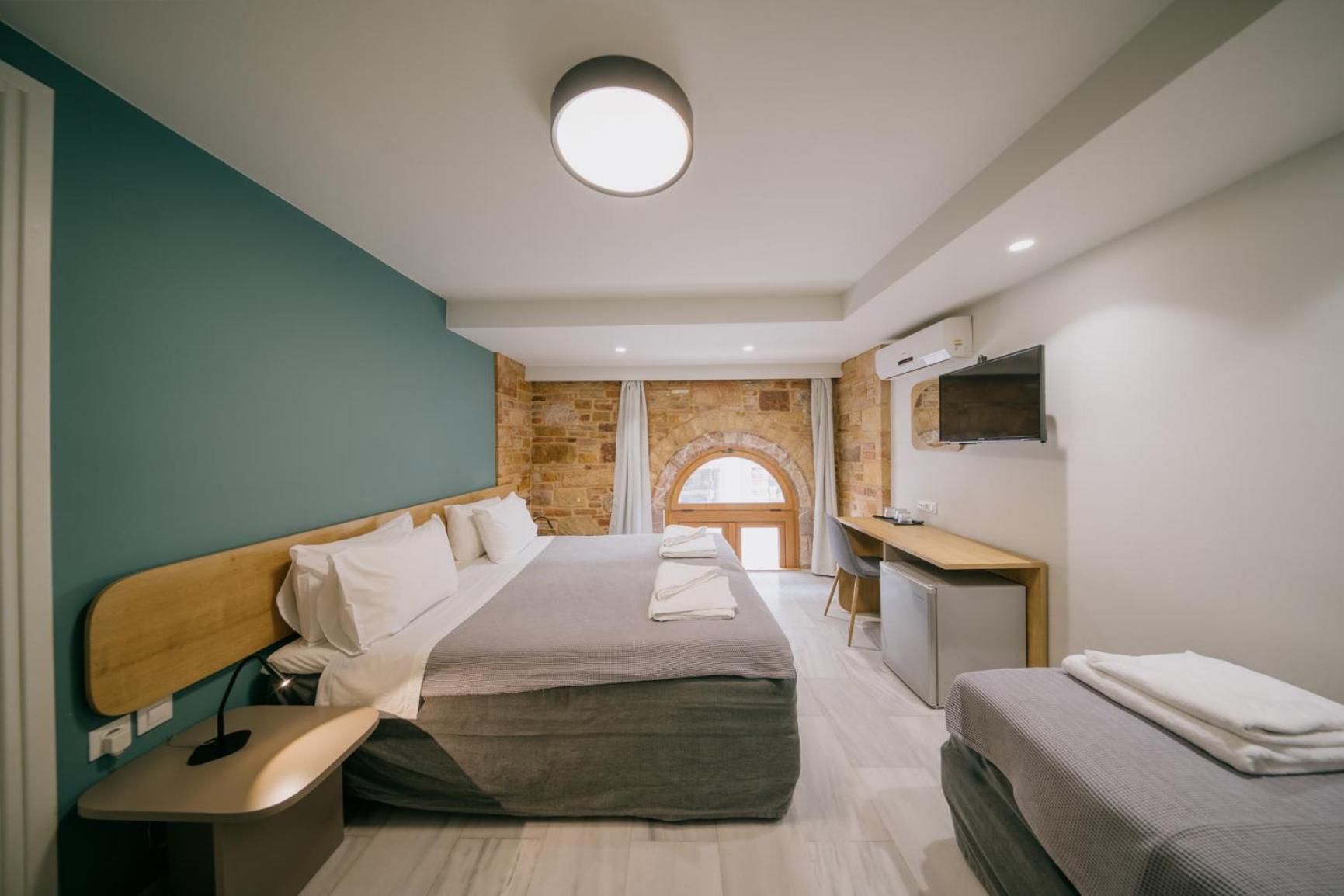Chios City Inn Екстериор снимка