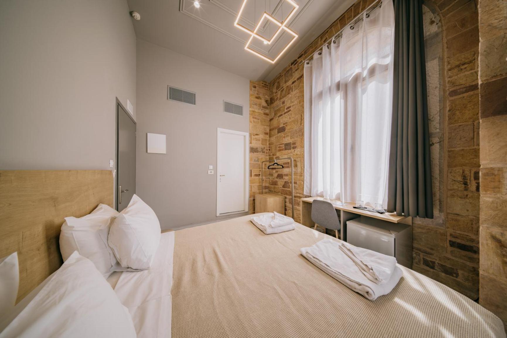 Chios City Inn Екстериор снимка